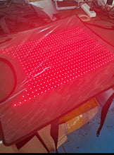 Load image into Gallery viewer, Juvawave ‘Man o' War’ Heated Infrared Therapy LED Pain Relief Blanket